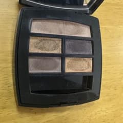 CHANEL アイシャドウ　LES BEIGES DEEPのサムネイル