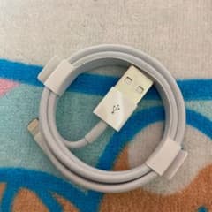 iPhone 充電ケーブル　純正品のサムネイル