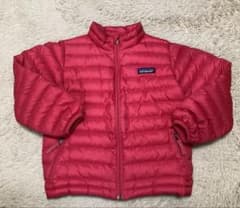 patagonia ダウンジャケット 5T 赤のサムネイル