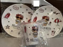 日焼けキティ メラミンプレート ギャルキティ アベイル コップ