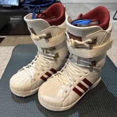 疾風様専用】アディダス スノーボードブーツ SUPERSTAR 27cm - メルカリ