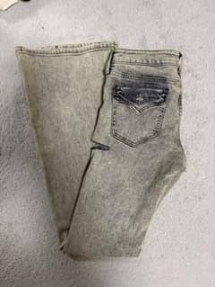 GYDA ケミカルウォッシュ デニムパンツのサムネイル