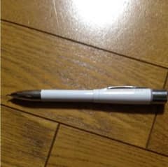 ボールペンのサムネイル