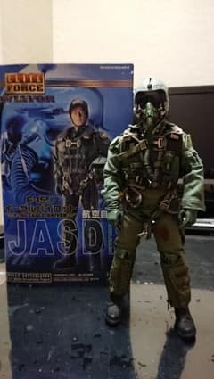 タカラ エリートフォース 航空自衛隊F-１５Jパイロットのサムネイル