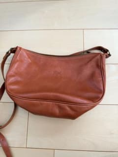 IL BISONTE イルビゾンテ☆本革ショルダーバッグ　赤茶　送料無料！のサムネイル