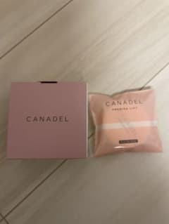 カナデル プレミアリフト オールインワンのサムネイル