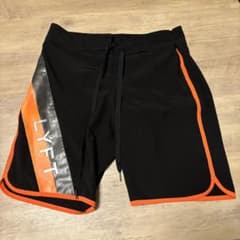 LYFTサーフパンツ　M 早い者勝ち！！のサムネイル