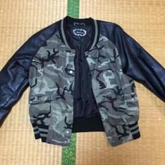 迷彩ブルゾンのサムネイル
