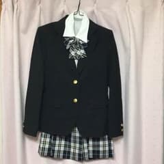 制服のサムネイル