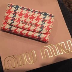 marble様専用！miumiu 千鳥格子 キーケース 【限定】のサムネイル