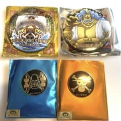 ONE PIECE 缶バッジ 2個 メタルエンブレムバッジコレクション 2個