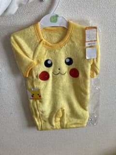ピカチュウもこもこロンパースのサムネイル