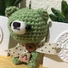 あみぐるみ❤️グリーン くま ストラップのサムネイル