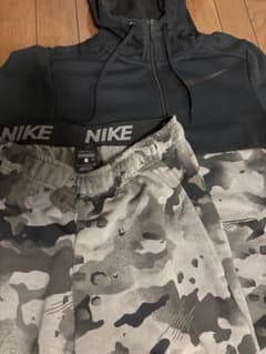 Nike Dri-FIT カモフラージュ 上下セットSのサムネイル