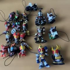 仮面ライダー フィギュア型ストラップ 他19セットのサムネイル