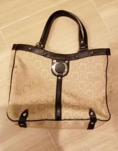 フェラガモ Ferragamo　トートバッグ　A4サイズ収納可能のサムネイル