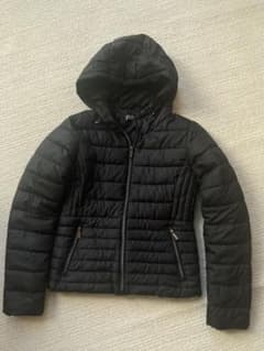 ZARA ブラック キルティングジャケット フード付きのサムネイル