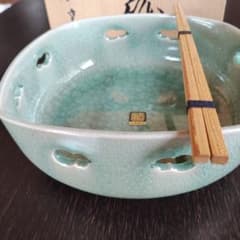 丸西陶芸 明和窯 青磁貫入 菓子鉢 茶道 菓子器 盛り鉢 箸付き 木箱入り