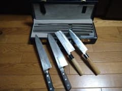てる坊様専用牛刀（日本鋼）　洋出刃包丁（特殊鋼）　野菜切り包丁　本種お料理包丁のサムネイル