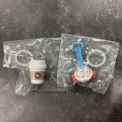 フィッシャープライス ミニチュアチャーム 2種　コーヒーカップ　コーンポッパーのサムネイル