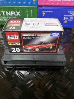 トミカプレミアム　日産スカイライン　HT 2000ターボRSのサムネイル
