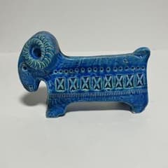 美品　FLAVIA BITOSSI 羊　青い　置物　フラビア　ビトッシ 美品 FLAVIA BITOSSI 羊 置物 フラビア ビトッシ リミニブルー - メルカリ