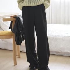 ブラック ワイドパンツ　⭐︎値下げ可能⭐︎のサムネイル