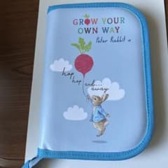 Peter Rabbit 母子手帳ケース GROW YOUR OWN WAYのサムネイル
