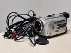 miniDVのダビングに！ SONY ビデオカメラ DCR-TRV50 2 SONY DCR-TRV50 miniDVビデオカメラ ダビングに - メルカリ