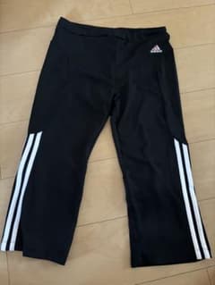 adidas トレーニングパンツ ブラックのサムネイル