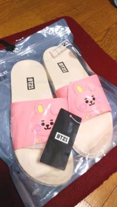 BT21 BTS　バンタンサンダル　しまむらAvail　グクのサムネイル