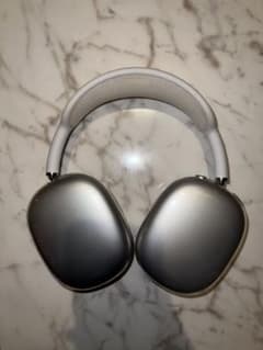 AirPods MAX シルバー　箱付きのサムネイル