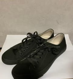 新品未使用　スニーカーのサムネイル
