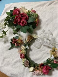 ブーケ・ブートニア・花冠　　3点セットのサムネイル