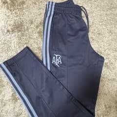  AFA アルゼンチン代表 50周年 トラックパンツ　ジャージ adidas AFA アルゼンチン代表 50周年 トラックパンツ ジャージ - メルカリ
