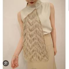 Acka. cape fringe tops ベージュ ノースリーブのサムネイル