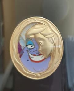 ディズニー　リトルマーメイド　アースラ&アリエルLIMITEDピンバッジ