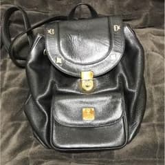 mcm  リュックのサムネイル