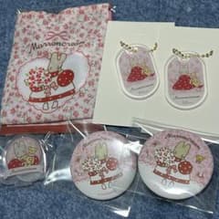 サンリオキャラクターズ 第2弾 アクキー バッジ アクスタ 巾着 マロンクリーム