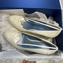 BENIR ウェディングシューズ レースパンプスのサムネイル