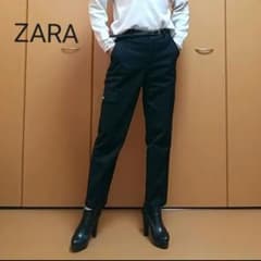 ZARA 綺麗めアンクルカーゴパンツのサムネイル