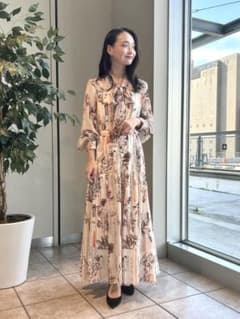 25AW♡グレースコンチネンタル ロゴフラワ－プリントボウタイ 