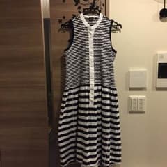 新品。ユニクロ ワンピース Ｌ 授乳 マタニティのサムネイル