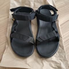 Thumbnail of Teva ブラック サンダル 24㎝