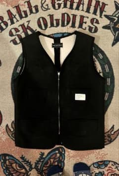 M*X様 ROUGH AND RUGGED Shearling Zip Vestのサムネイル
