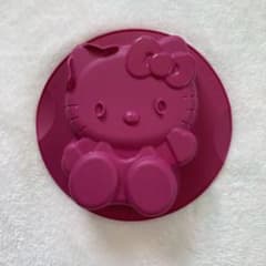 タッパーウェア TupperWare ハローキティ シリコンケーキ型のサムネイル