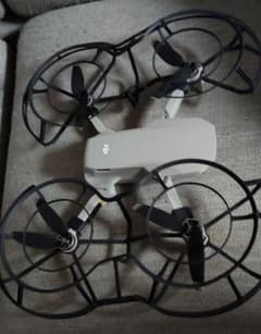 DJI MINI 2 本体 プロペラガード付きのサムネイル