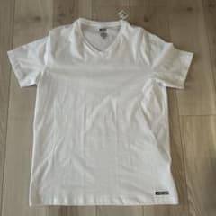 未使用新品　DIESEL VネックTシャツ ホワイト Mサイズのサムネイル