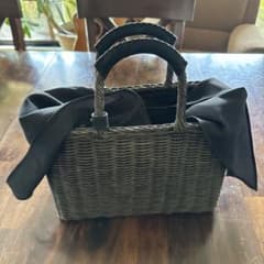 The Bagmati ウィッカー ラタン スクエア かごバッグ ブラック - メルカリ