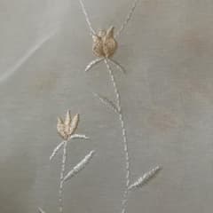 お値下げ⭐︎刺繍花柄の薄手生地 12m x 幅150cmのサムネイル